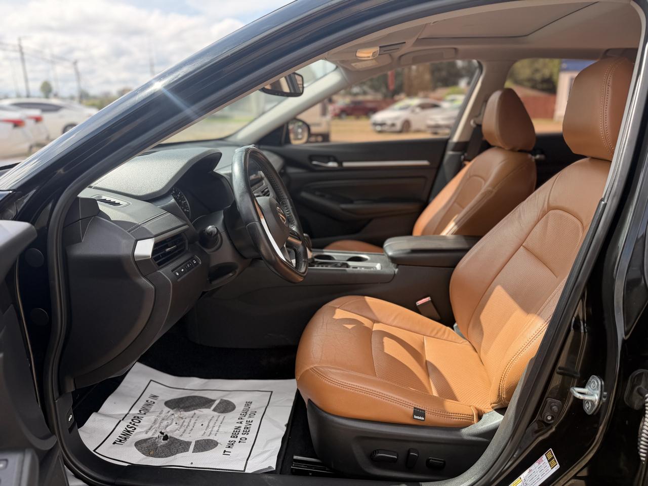 Nissan Altima 2.5 SV Sedan 2019