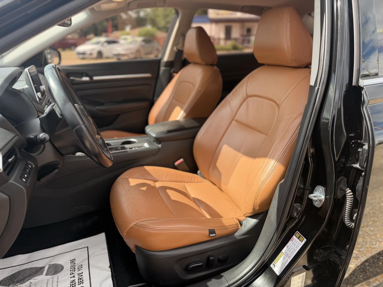 Nissan Altima 2.5 SV Sedan 2019