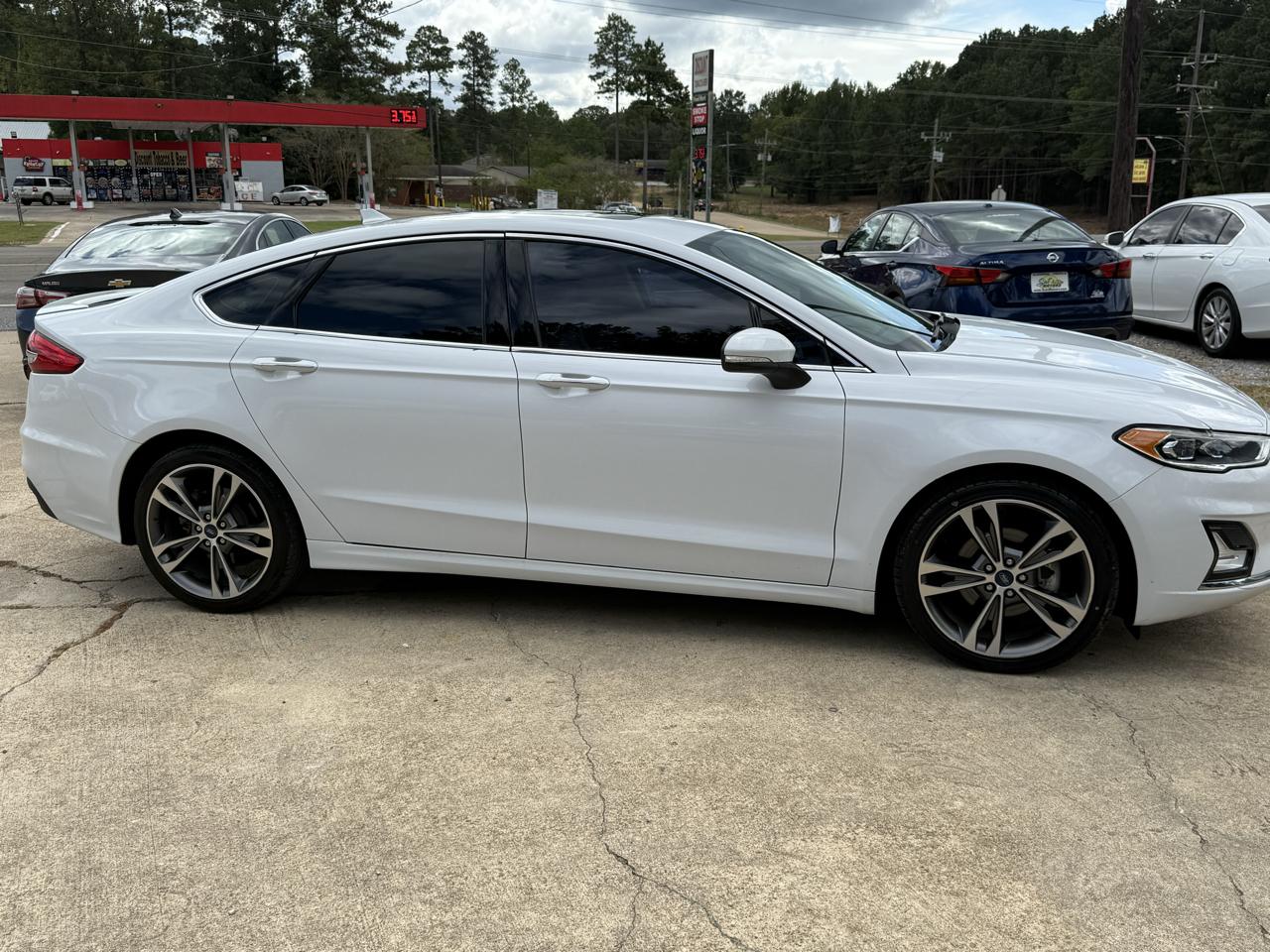 Ford Fusion Titanium AWD 2020