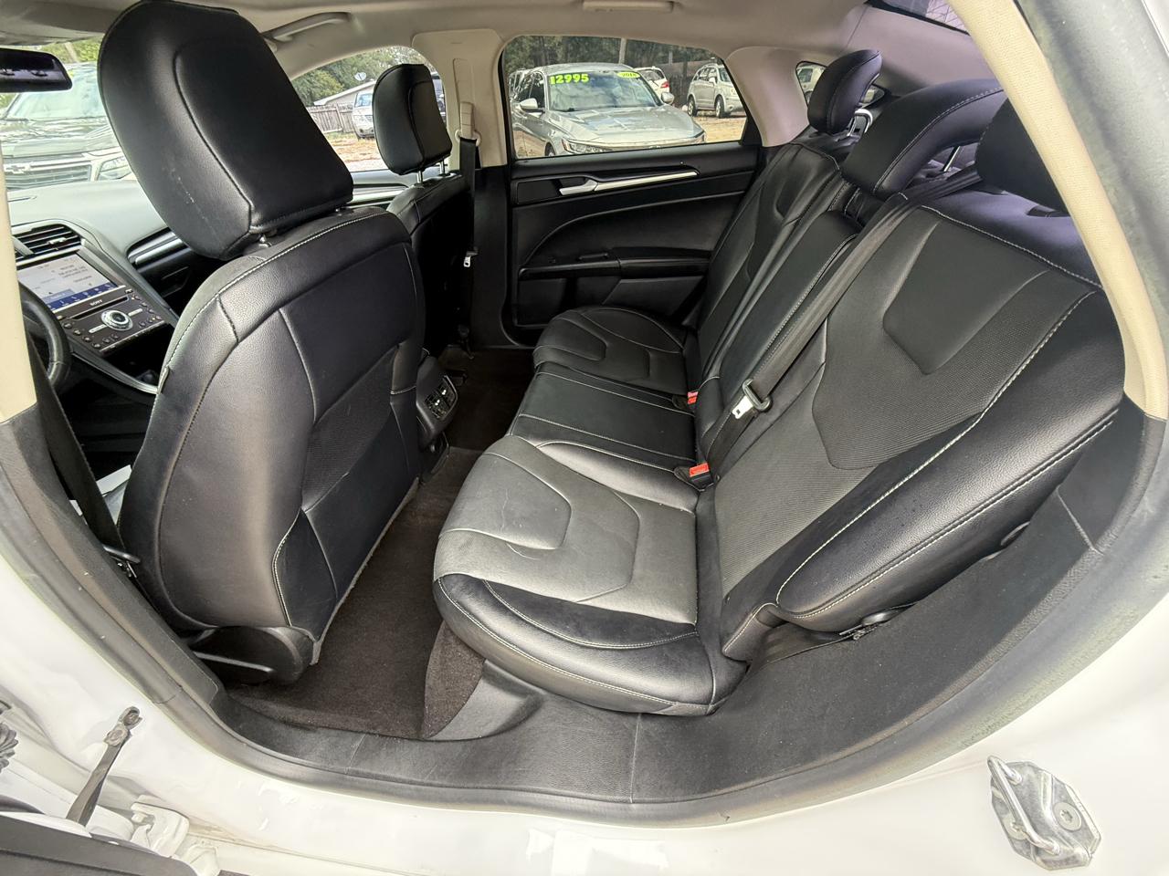 Ford Fusion Titanium AWD 2020