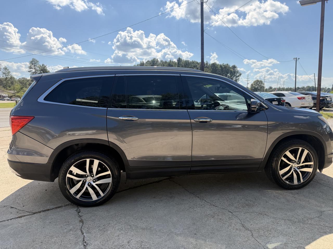 Honda Pilot Elite AWD 2017