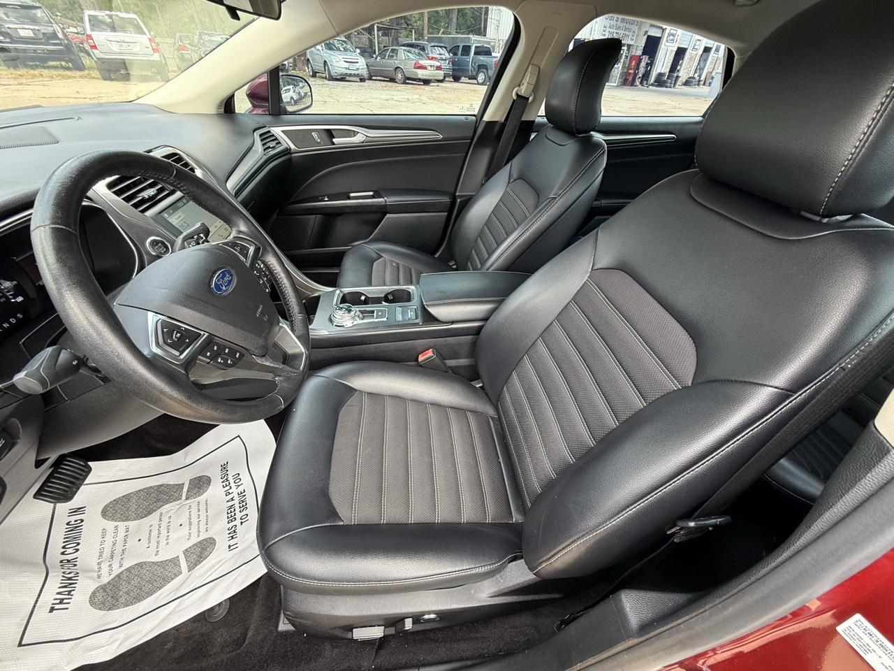 Ford Fusion SE FWD 2017