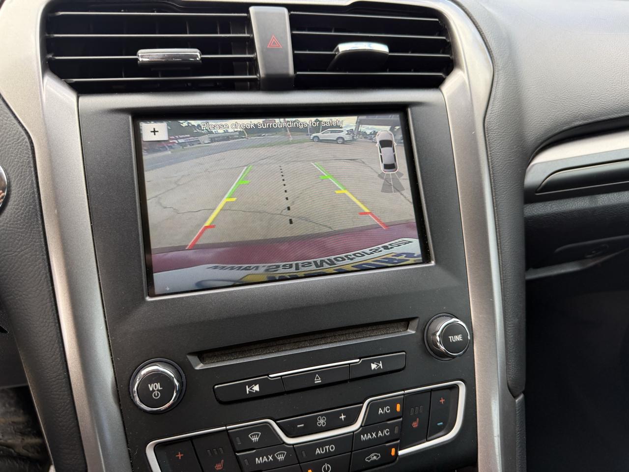 Ford Fusion SE FWD 2017
