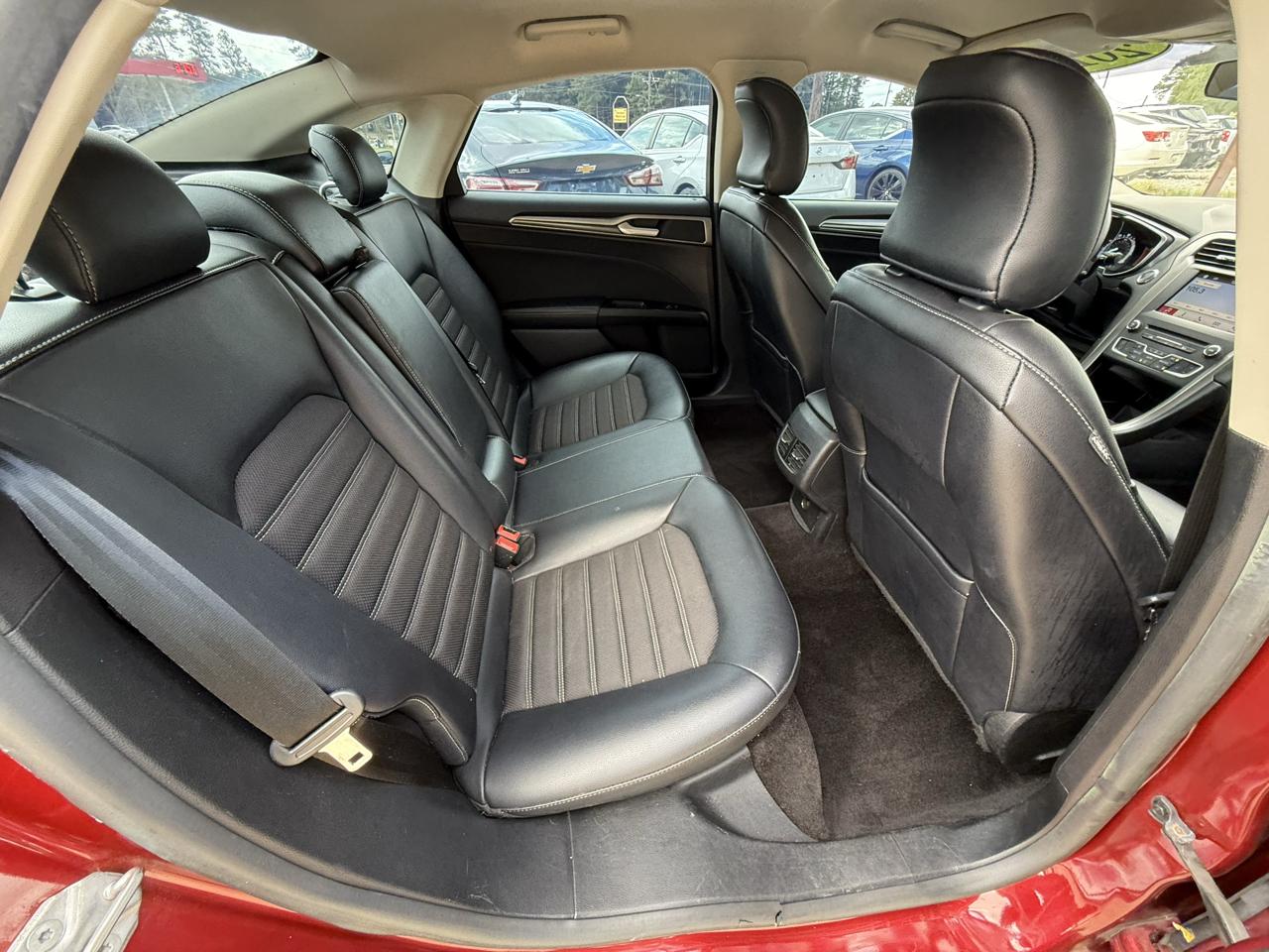Ford Fusion SE FWD 2017