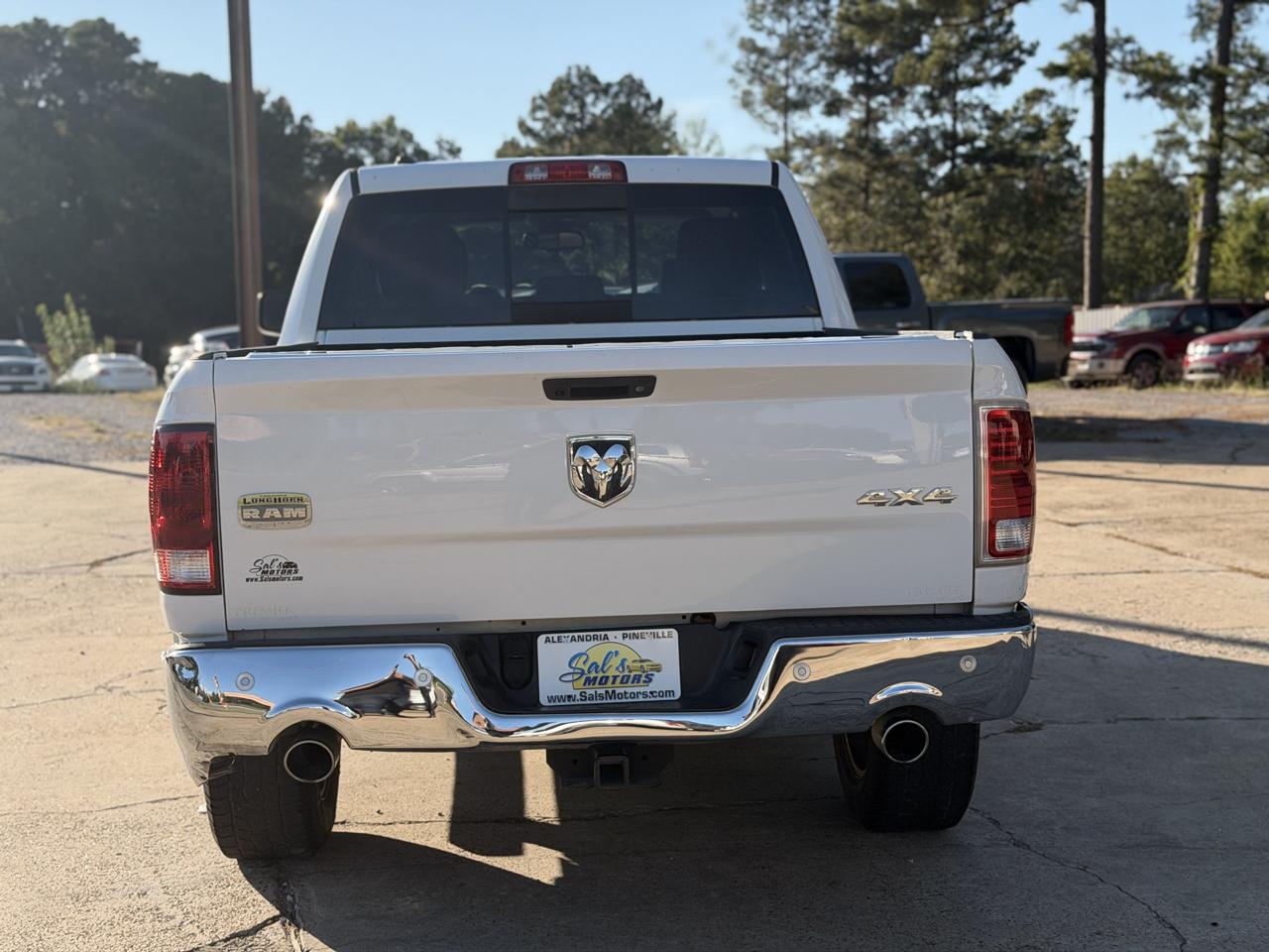 RAM 1500 4WD Crew Cab 140.5" Laramie Longhorn 2015