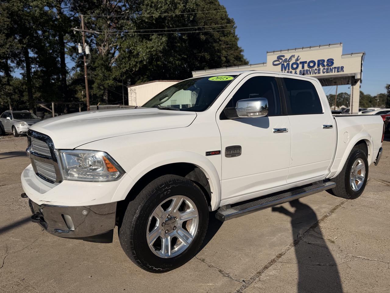 RAM 1500 4WD Crew Cab 140.5" Laramie Longhorn 2015