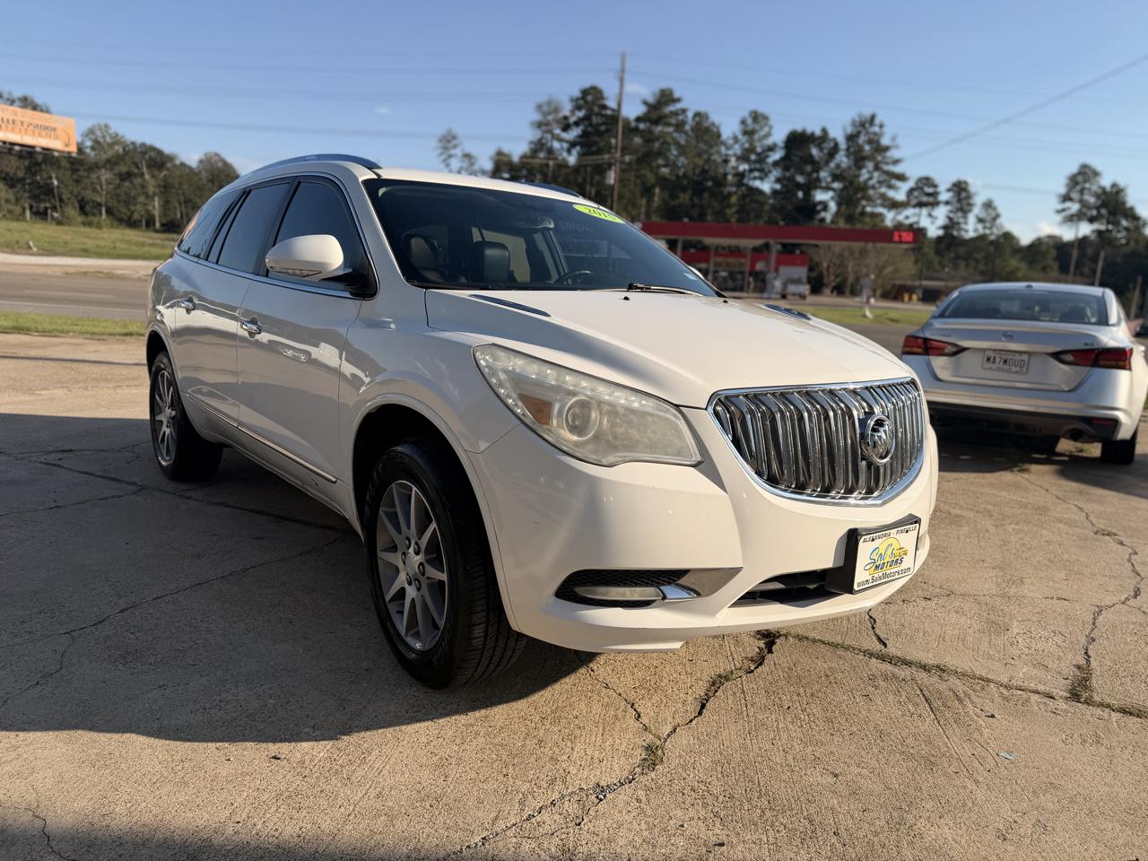 Buick Enclave FWD 4dr Leather 2015