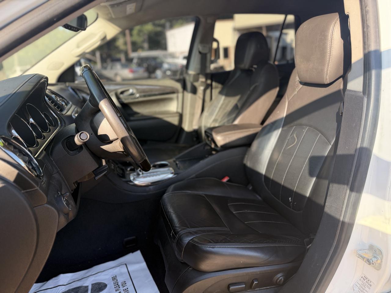 Buick Enclave FWD 4dr Leather 2015