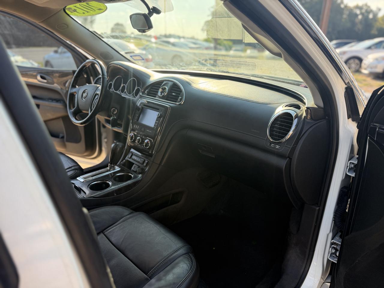 Buick Enclave FWD 4dr Leather 2015