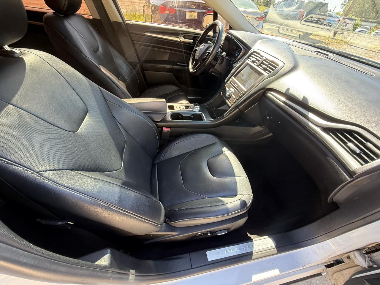 Ford Fusion Titanium AWD 2019