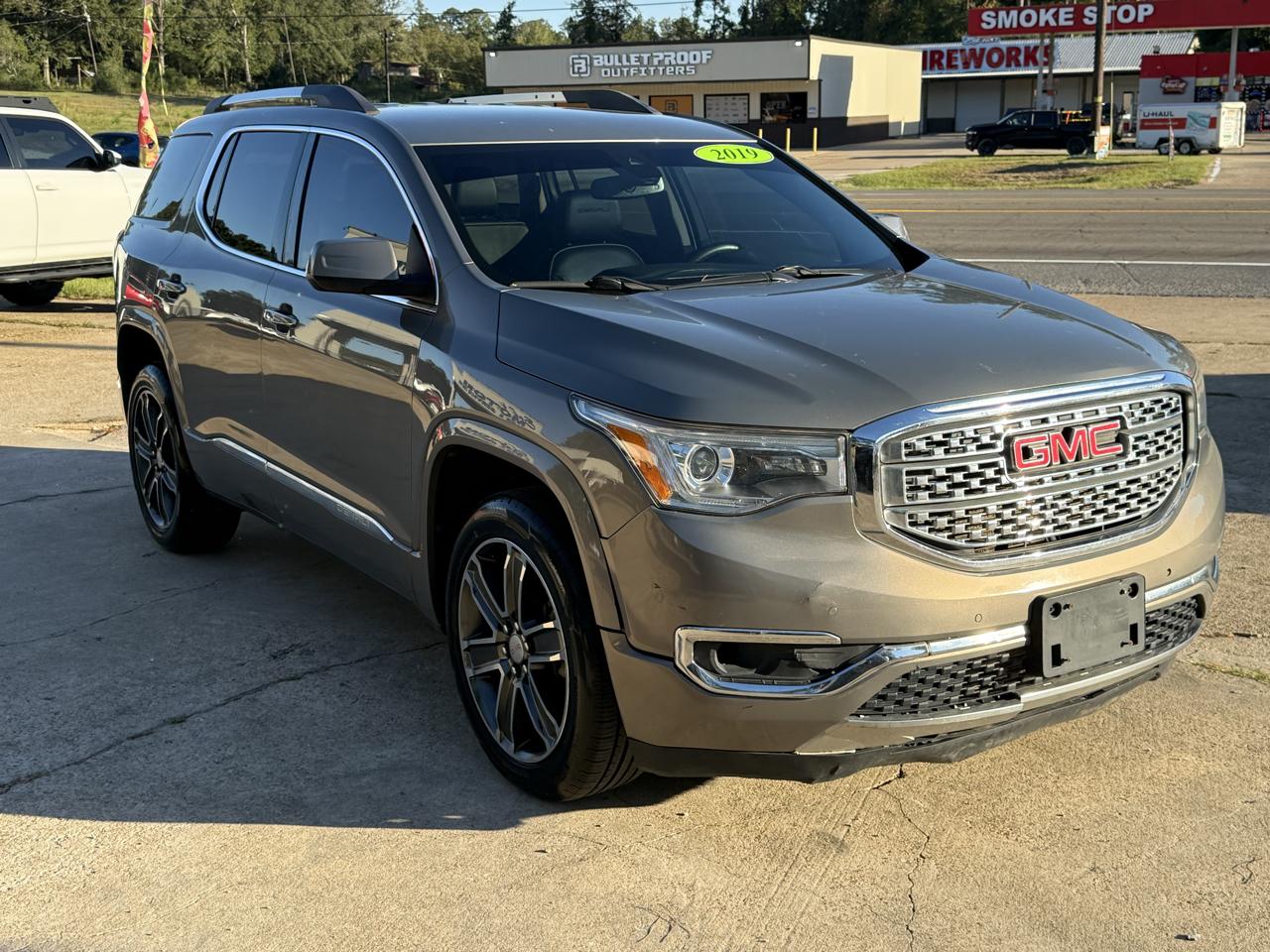GMC Acadia AWD 4dr Denali 2019