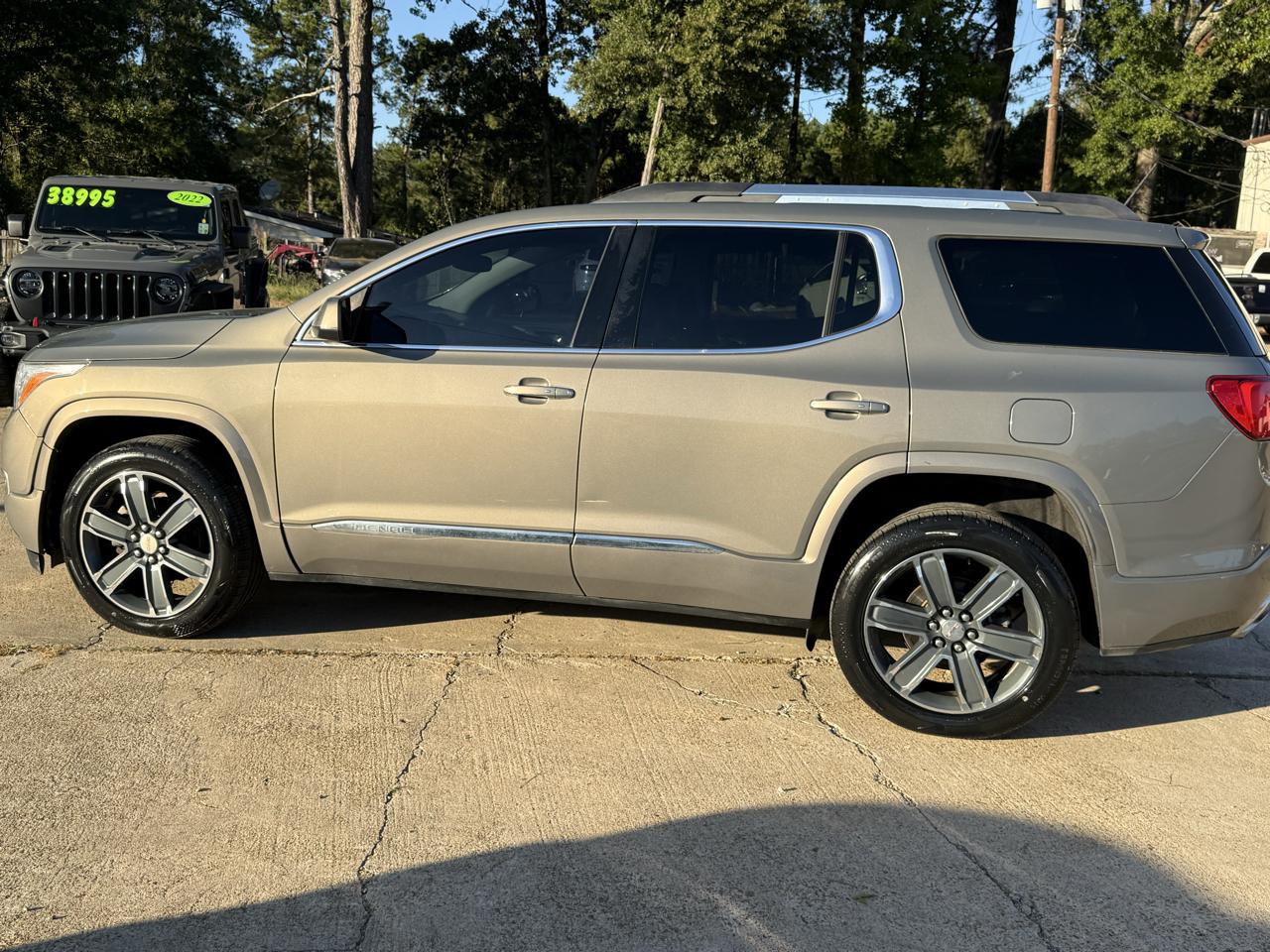 GMC Acadia AWD 4dr Denali 2019