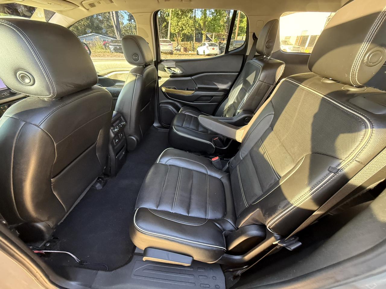 GMC Acadia AWD 4dr Denali 2019