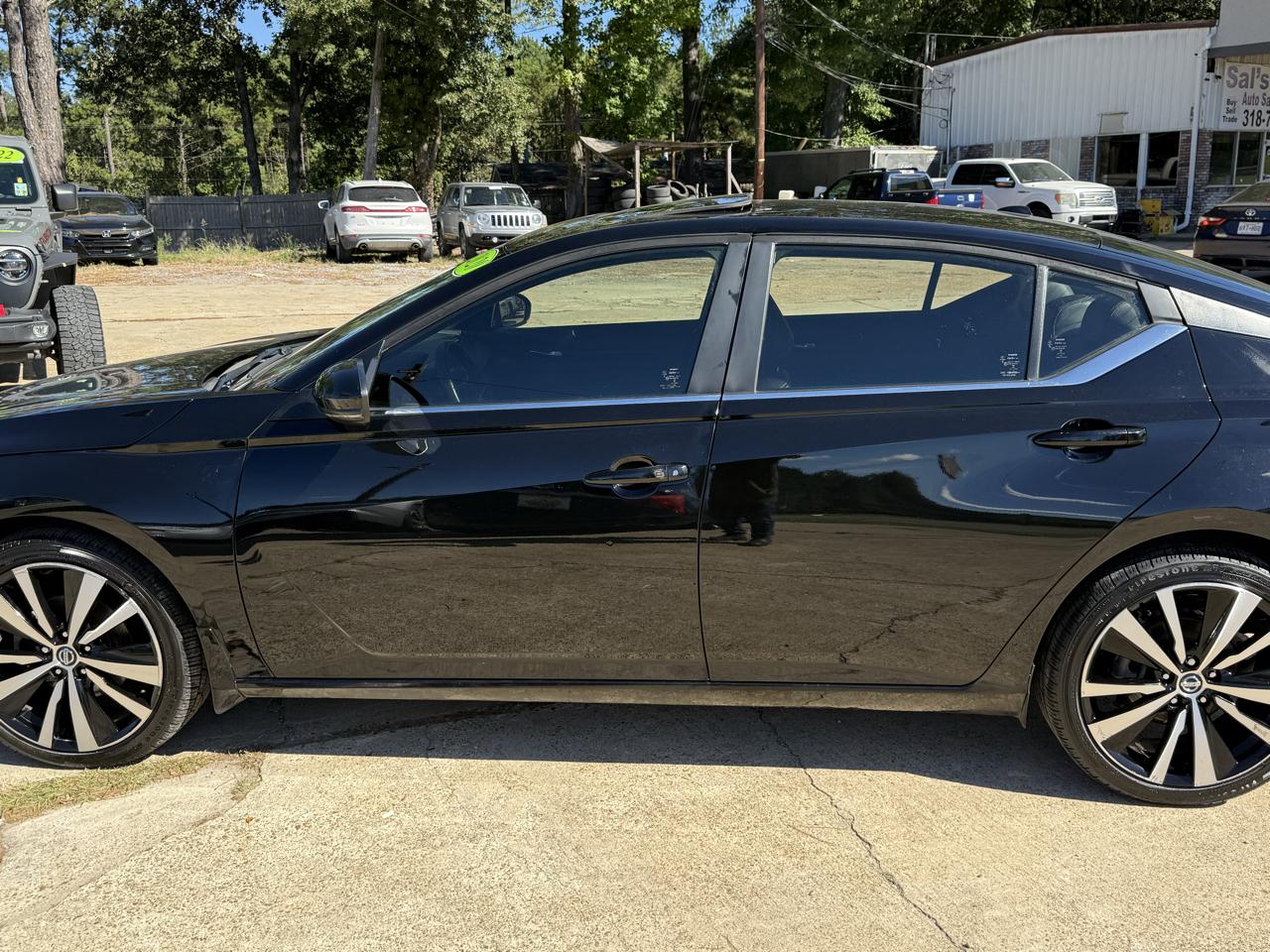 Nissan Altima 2.5 SR AWD Sedan 2020