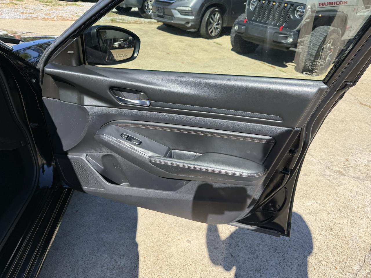 Nissan Altima 2.5 SR AWD Sedan 2020