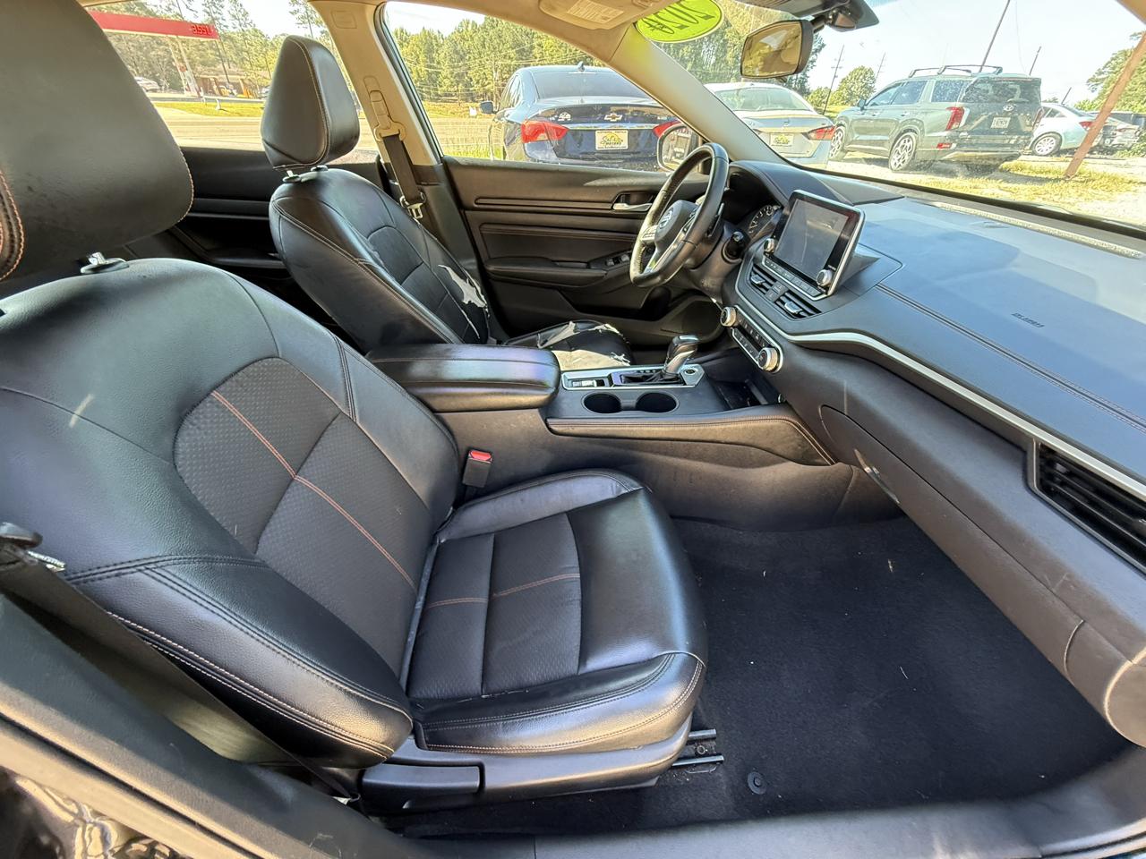 Nissan Altima 2.5 SR AWD Sedan 2020