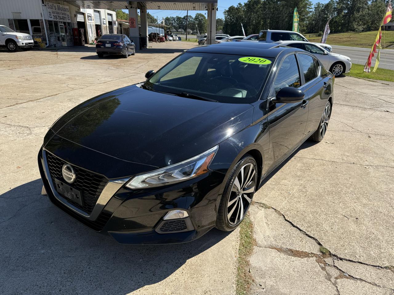 Nissan Altima 2.5 SR AWD Sedan 2020