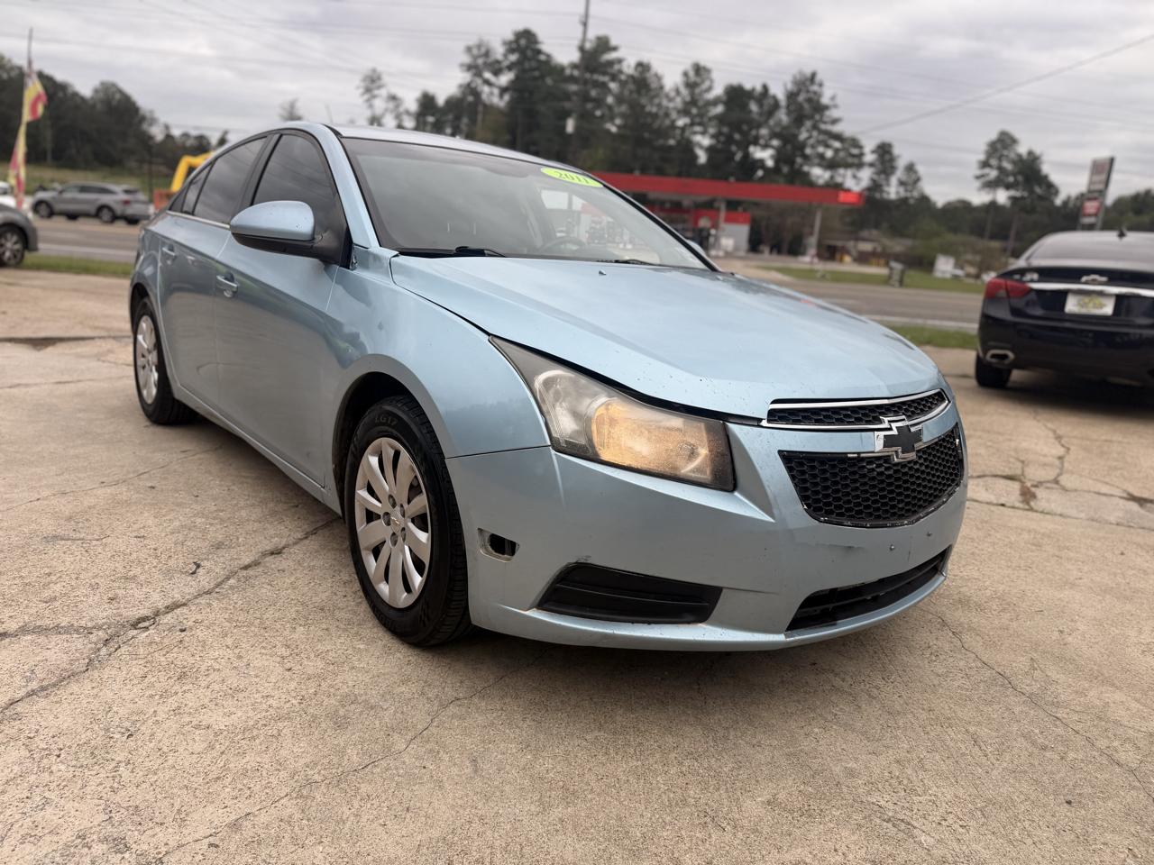 Chevrolet Cruze 4dr Sdn LT w/1LT 2011