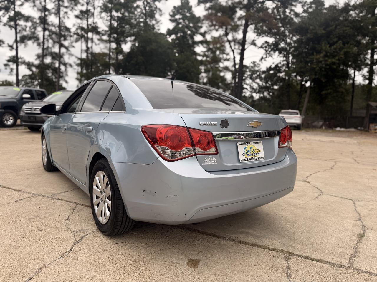 Chevrolet Cruze 4dr Sdn LT w/1LT 2011