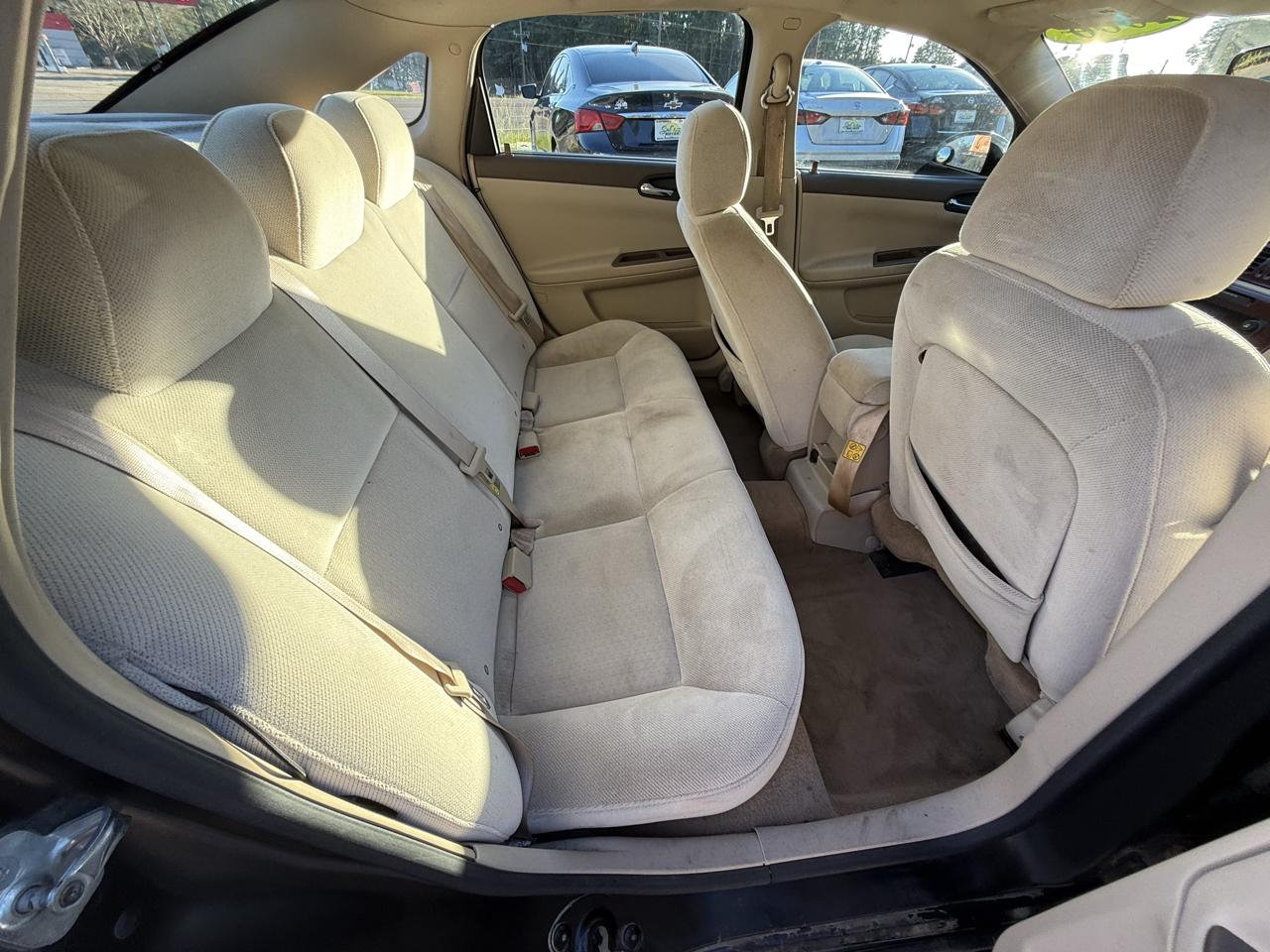 Chevrolet Impala 4dr Sdn LS 2006