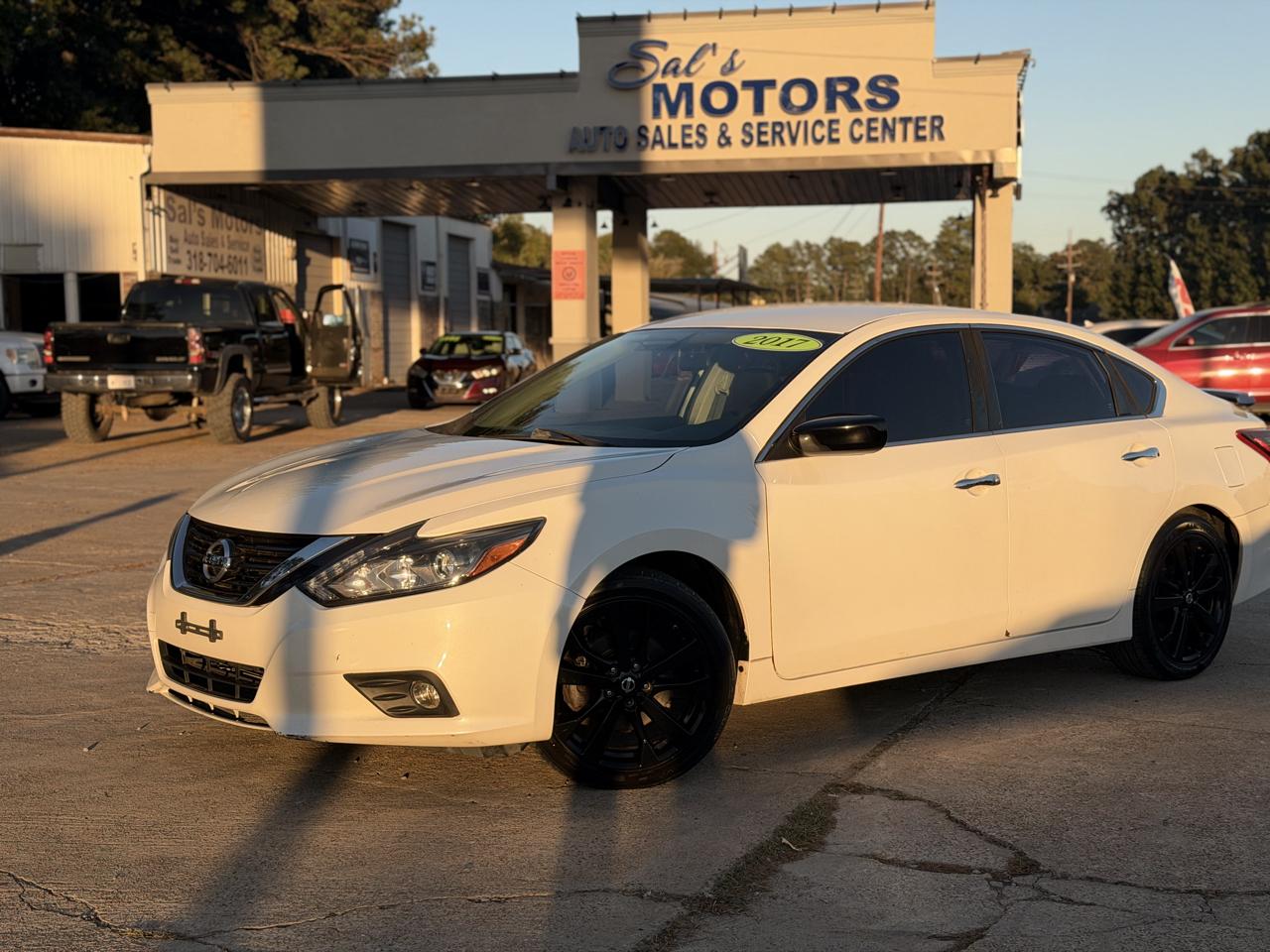 Nissan Altima 2.5 SR Sedan 2017