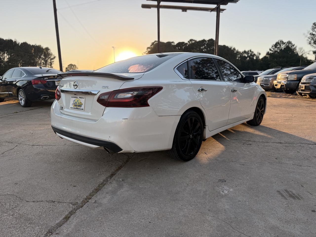 Nissan Altima 2.5 SR Sedan 2017