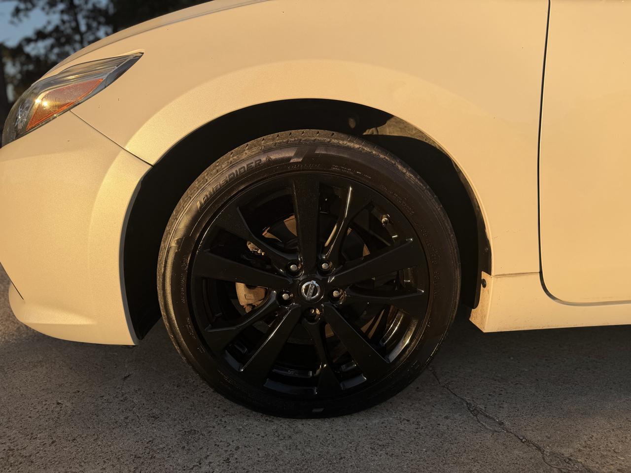 Nissan Altima 2.5 SR Sedan 2017