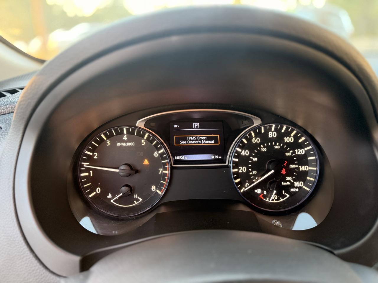 Nissan Altima 2.5 SR Sedan 2017