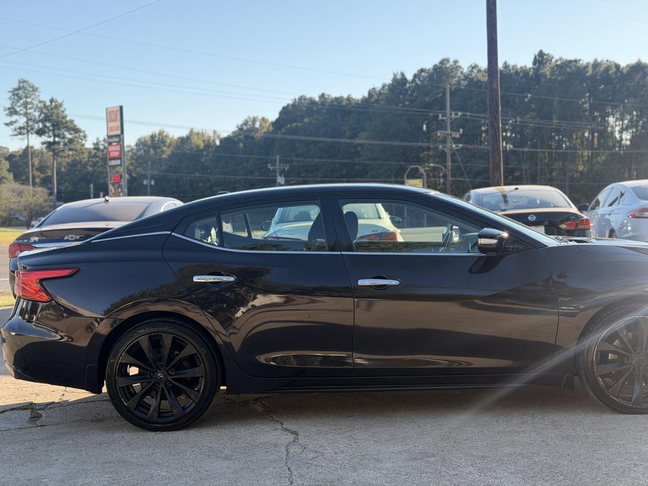 Nissan Maxima 4dr Sdn 3.5 SR 2016