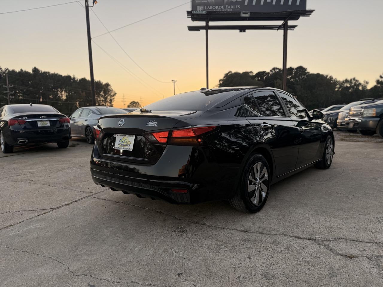 Nissan Altima 2.5 S Sedan 2020