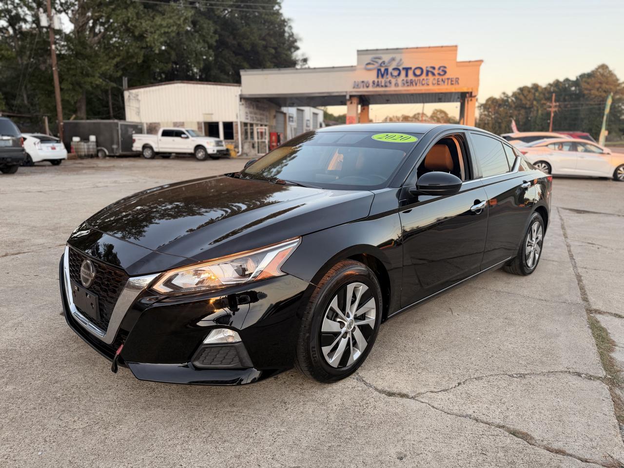 Nissan Altima 2.5 S Sedan 2020
