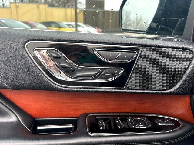 Lincoln Navigator  2020 Lincoln Navigator  2020