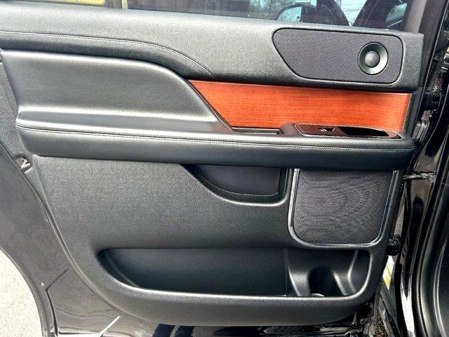 Lincoln Navigator  2020 Lincoln Navigator  2020