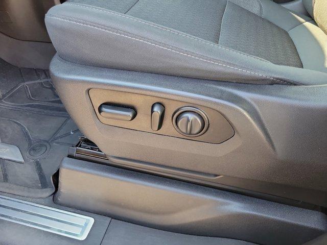 Chevrolet Silverado 1500  2020