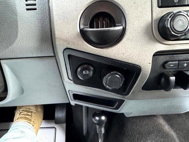 Ford F-250 SD  2016 Ford F-250 SD  2016