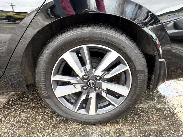 Nissan Versa  2024 Nissan Versa  2024