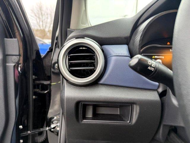 Nissan Versa  2024 Nissan Versa  2024