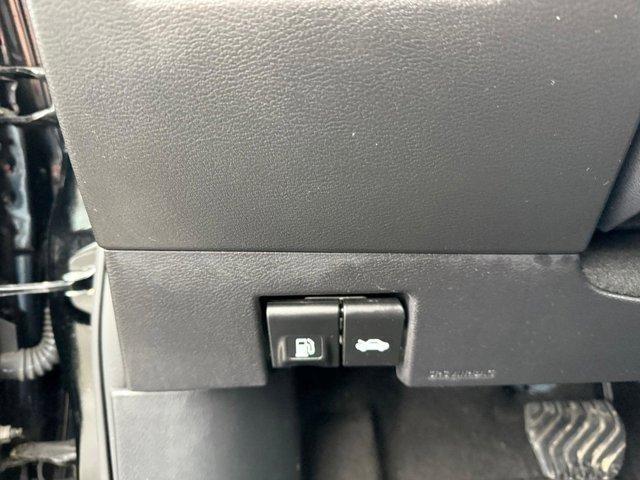 Nissan Versa  2024