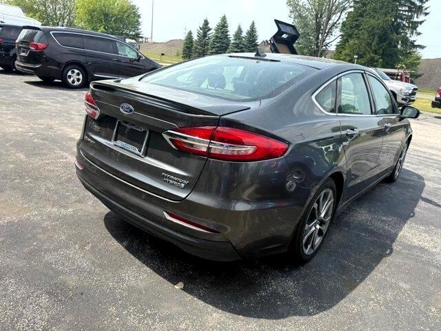 2019 Ford Fusion Hybrid Titanium photo 7