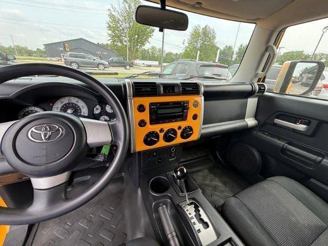 Toyota FJ Cruiser  2007
