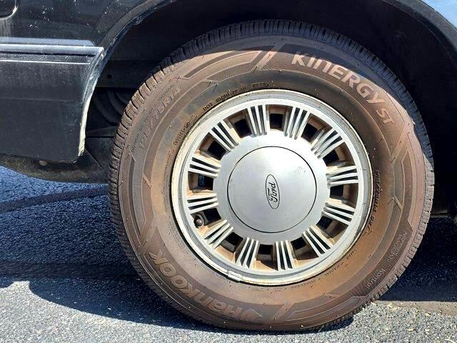 Ford Mustang  1988 Ford Mustang  1988