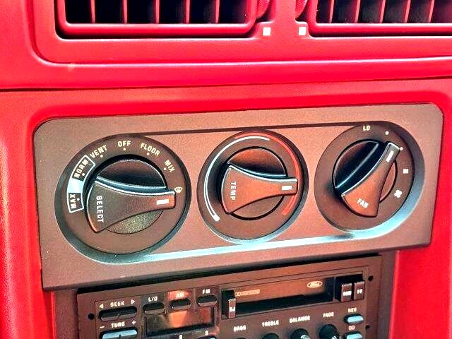 Ford Mustang  1988 Ford Mustang  1988