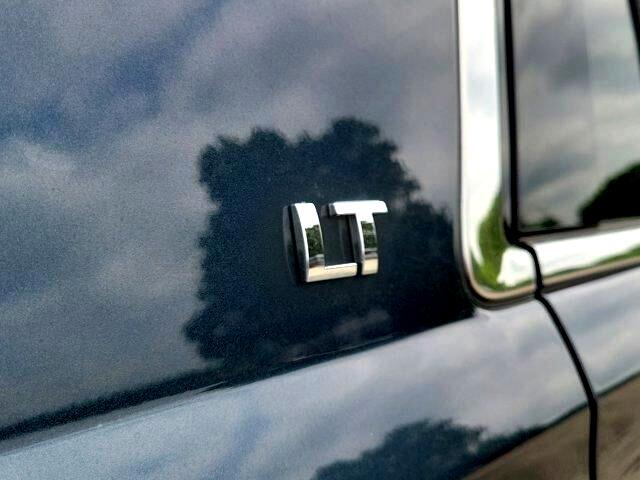2020 Chevrolet Tahoe LT photo 6