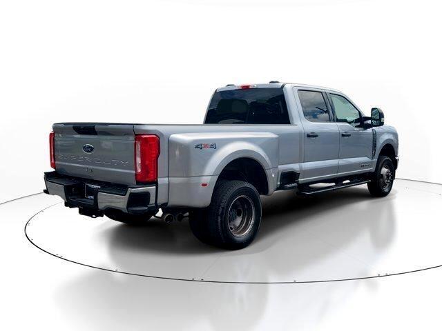 2024 Ford F-350 photo 4