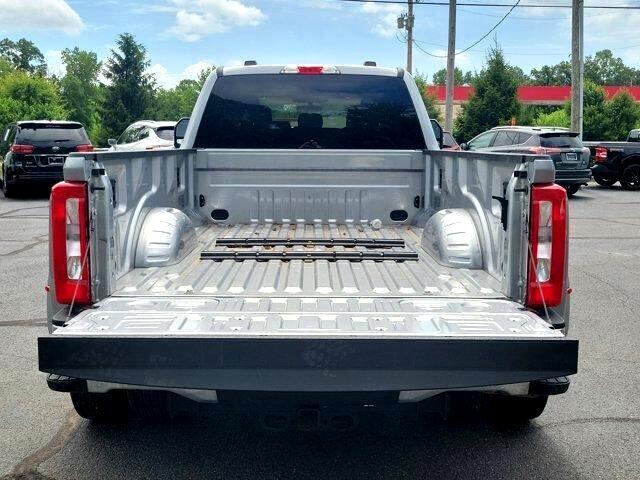 2024 Ford F-350 photo 8