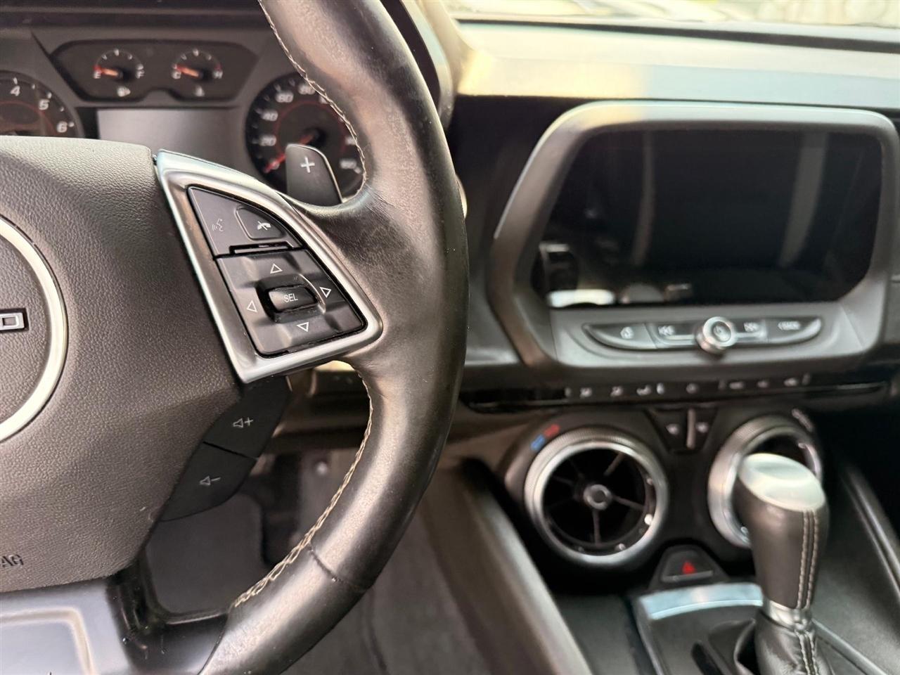 Chevrolet Camaro  2021