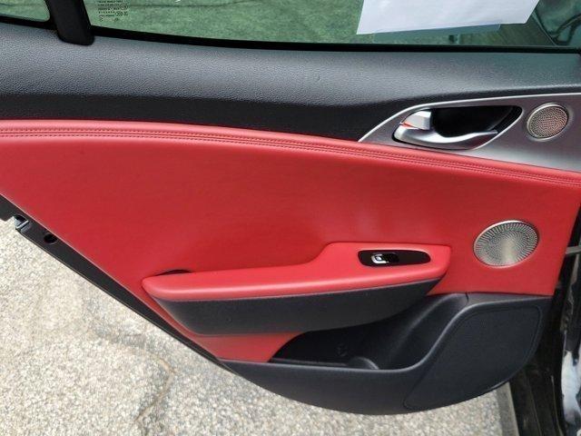 Kia Stinger  2018