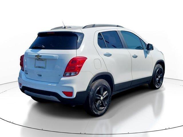 2020 Chevrolet Trax LT photo 4