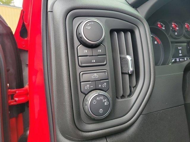 Chevrolet Silverado 2500HD  2025