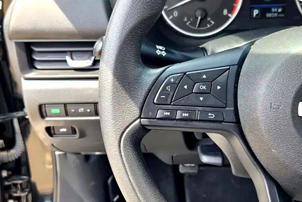 Nissan Sentra  2024 Nissan Sentra  2024